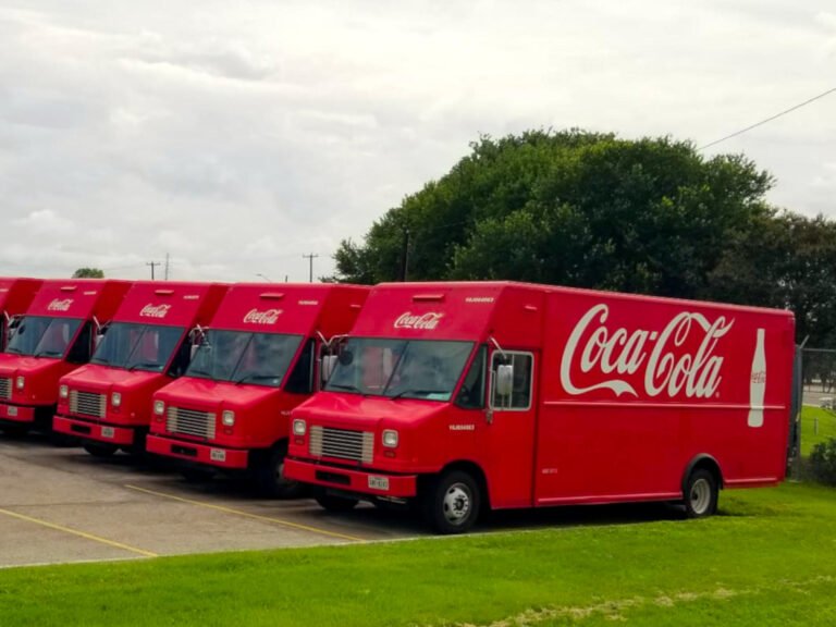 Coca-Cola Step Trucks 4---